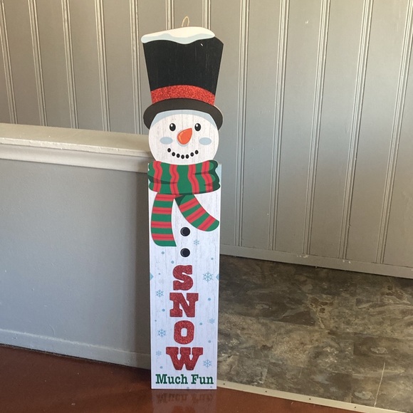 NWT- 48” Glittered LET IT SNOW Snowman Wooden Leaner or Hanger Decoration Sign - Picture 17 of 17